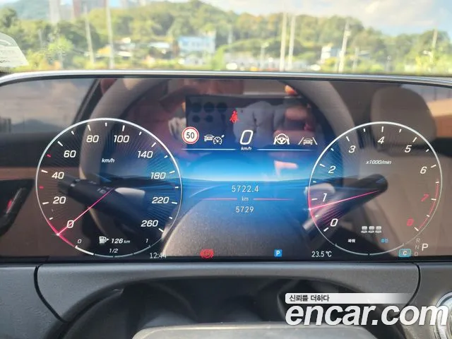 Mercedes-Benz E-Класс 2025 thumb 8