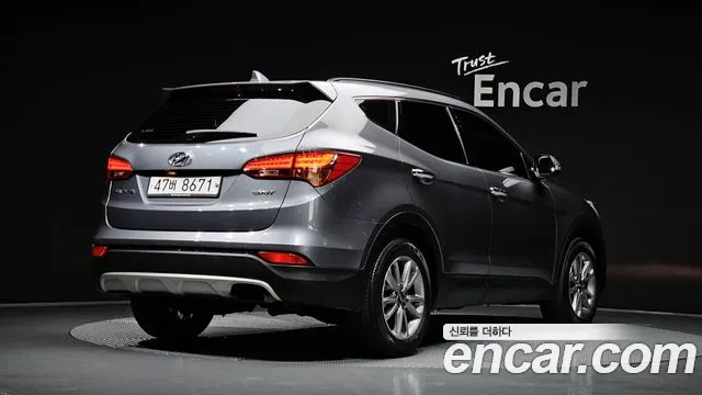 Hyundai Santa Fe 2014 thumb 2