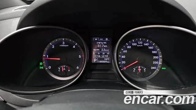 Hyundai Santa Fe 2014 thumb 8
