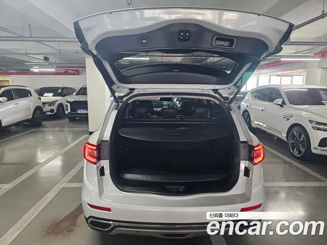 Renault-KoreaSamsung Koleos 2019 thumb 5