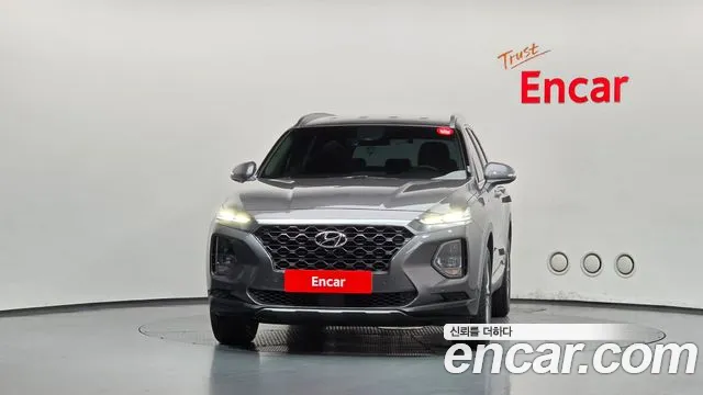 Hyundai Santa Fe 2019 thumb 3