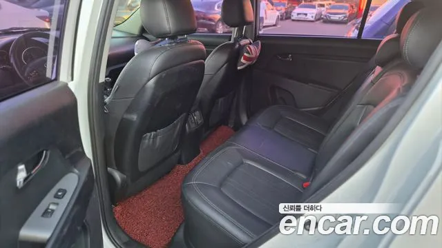 Kia Sportage 2015 thumb 4