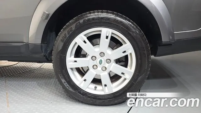 Land Rover Discovery 2011 thumb 5