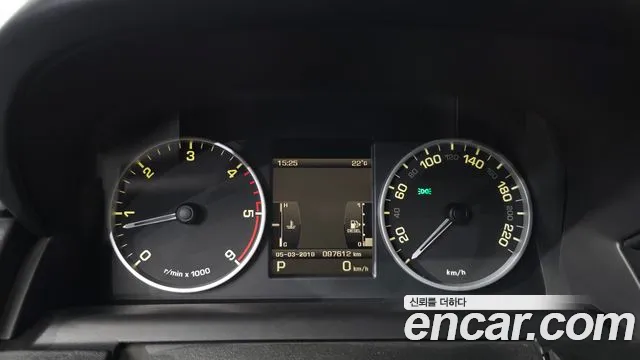 Land Rover Discovery 2011 thumb 8