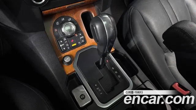 Land Rover Discovery 2011 thumb 9
