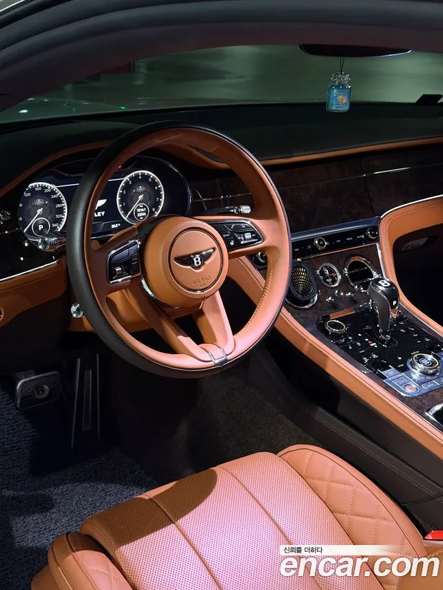 Bentley Continental 2022 thumb 6