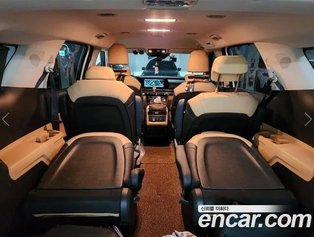 Kia Carnival 2020 thumb 5