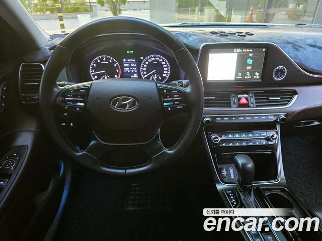 Hyundai Grandeur 2017 thumb 7