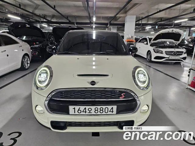 MINI Hatch 2019 thumb 11