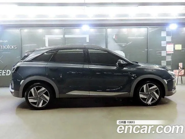 Hyundai Nexo 2019 thumb 2