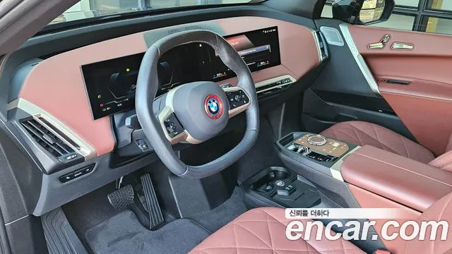 BMW iX 2023 thumb 6