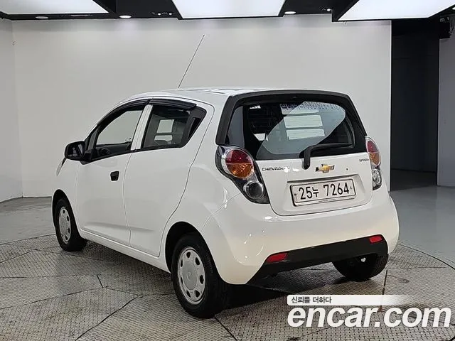 ChevroletGMDaewoo Spark 2012 thumb 3