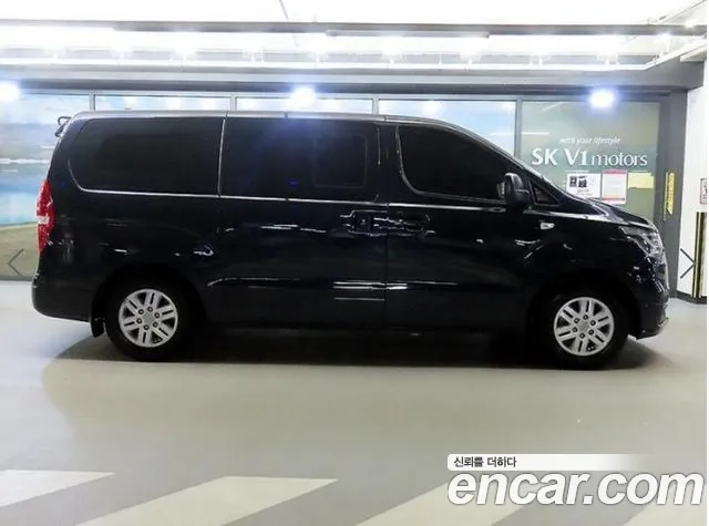 Hyundai Starex 2019 thumb 3