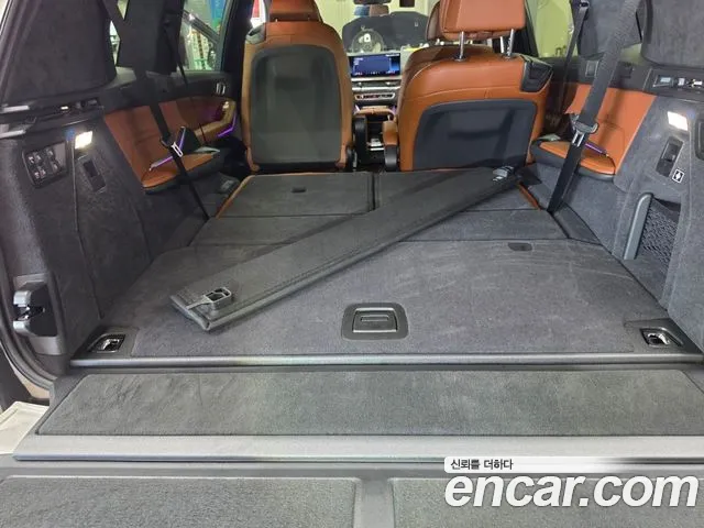 BMW X7 2026 thumb 9