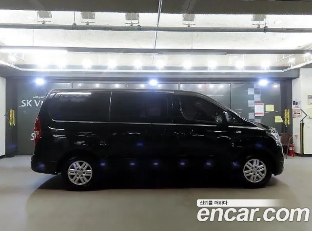 Hyundai Starex 2019 thumb 3