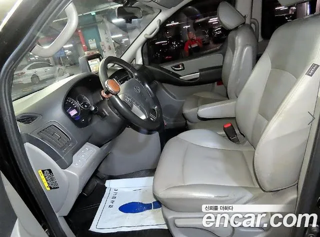 Hyundai Starex 2019 thumb 6