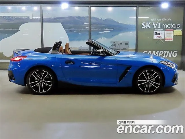 BMW Z4 2020 thumb 3