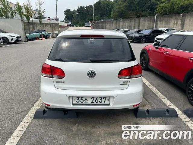 Volkswagen Golf Sportsvan 2011 thumb 2