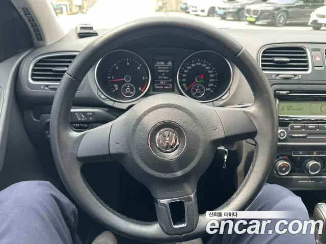 Volkswagen Golf Sportsvan 2011 thumb 4