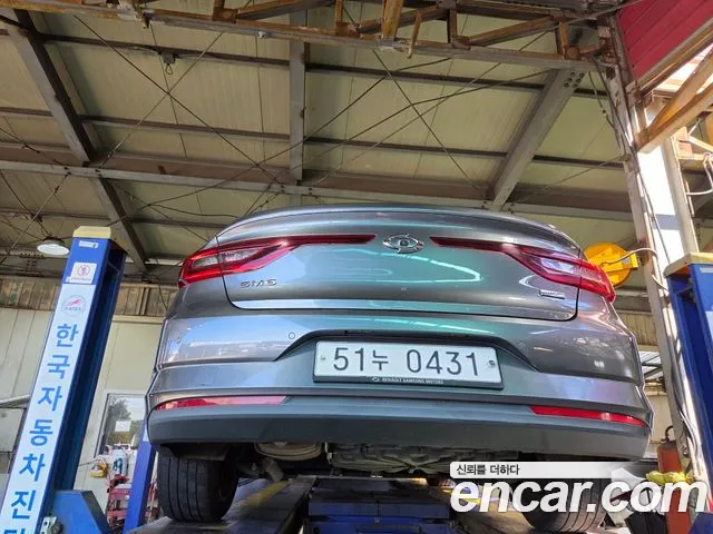 Renault-KoreaSamsung Megane 2016 thumb 2