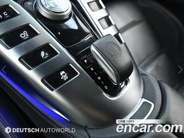 Mercedes-Benz AMG GT 2020 thumb 9