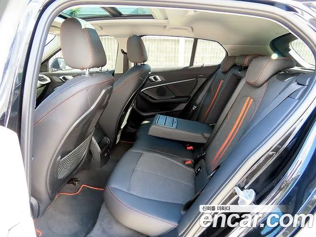 BMW 1-Series 2020 thumb 5