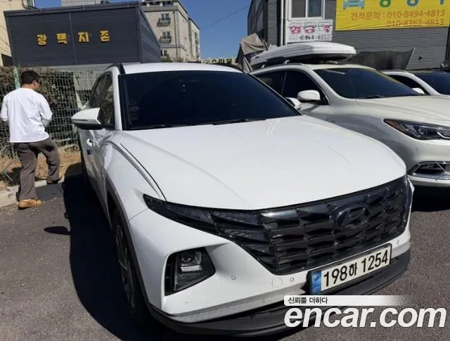 Hyundai Tucson 2023 thumb 2