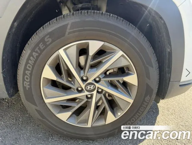Hyundai Tucson 2023 thumb 8