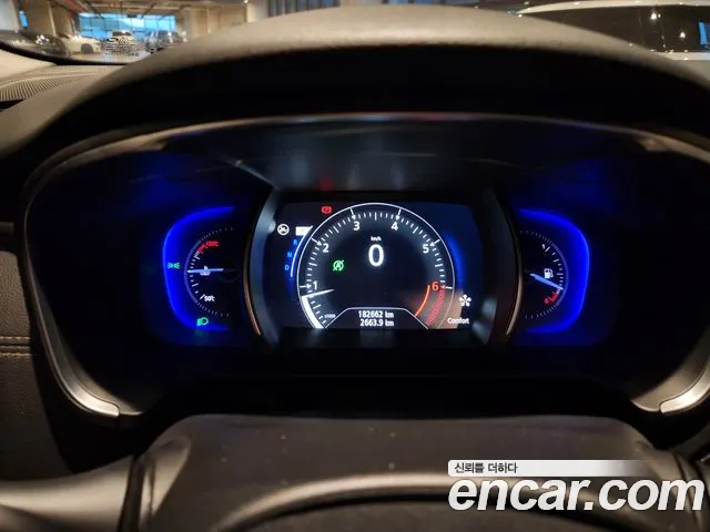 Renault-KoreaSamsung Megane 2016 thumb 6