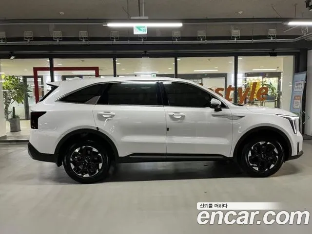 Kia Sorento 2025 thumb 3