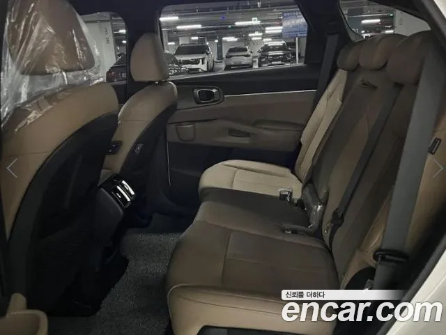 Kia Sorento 2025 thumb 8