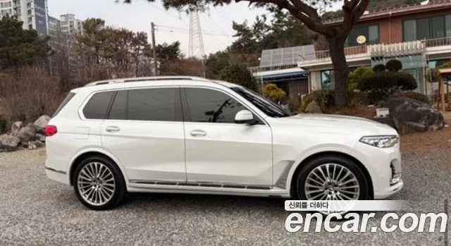 BMW X7 2020 thumb 4
