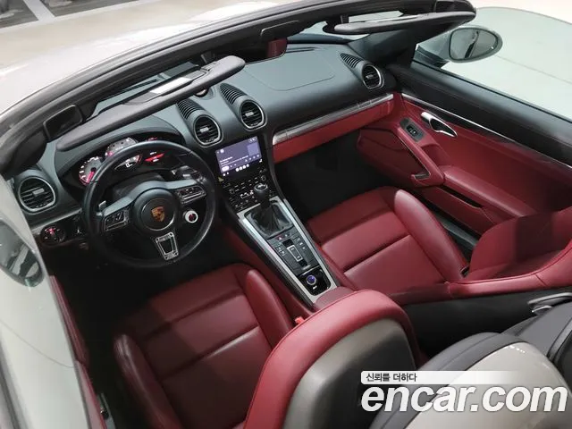 Porsche Cayman 2021 thumb 7
