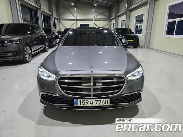 Mercedes-Benz S-Класс 2023 thumb 2