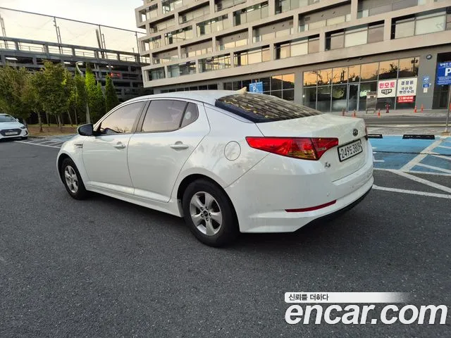 Kia K5 2012 thumb 6