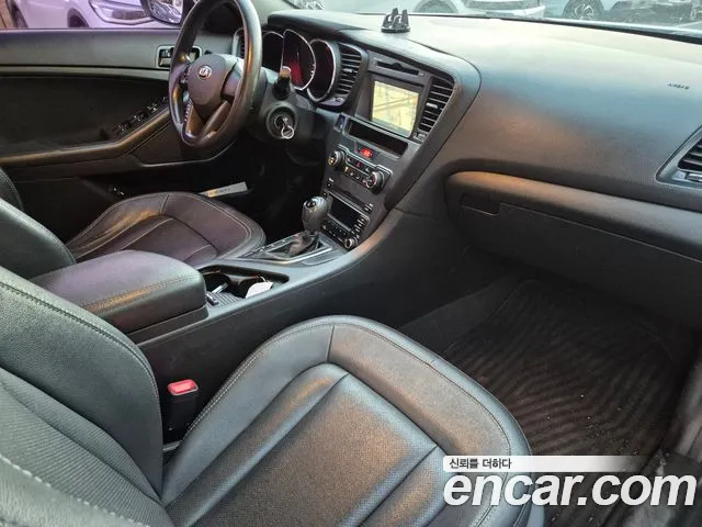 Kia K5 2012 thumb 9