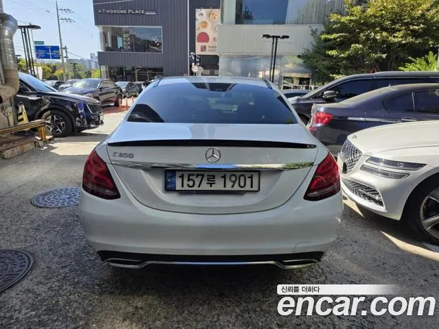 Mercedes-Benz C-Класс 2017 thumb 2