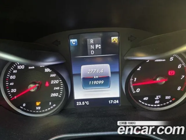 Mercedes-Benz C-Класс 2017 thumb 7