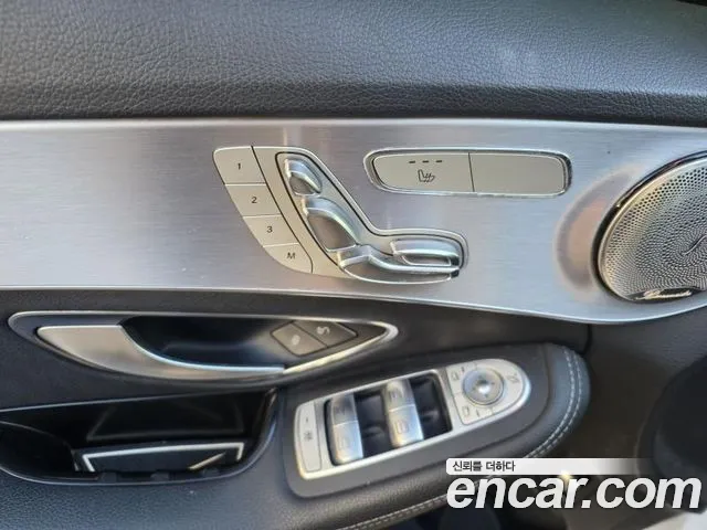 Mercedes-Benz C-Класс 2017 thumb 8
