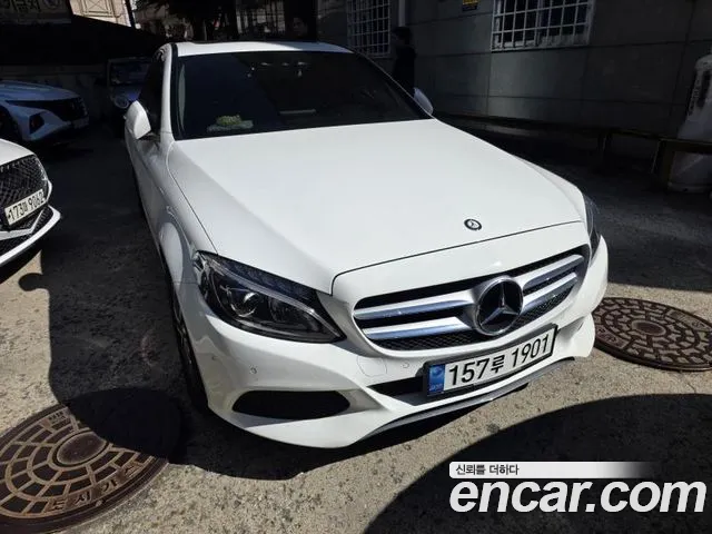 Mercedes-Benz C-Класс 2017 thumb 10