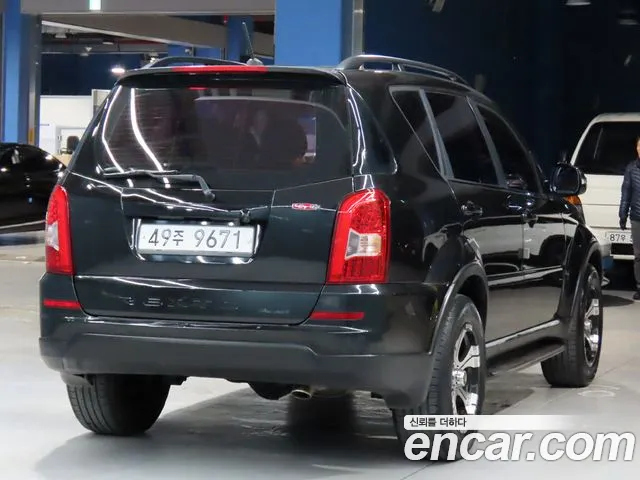 KG_Mobility_Ssangyong Rexton 2012 thumb 4