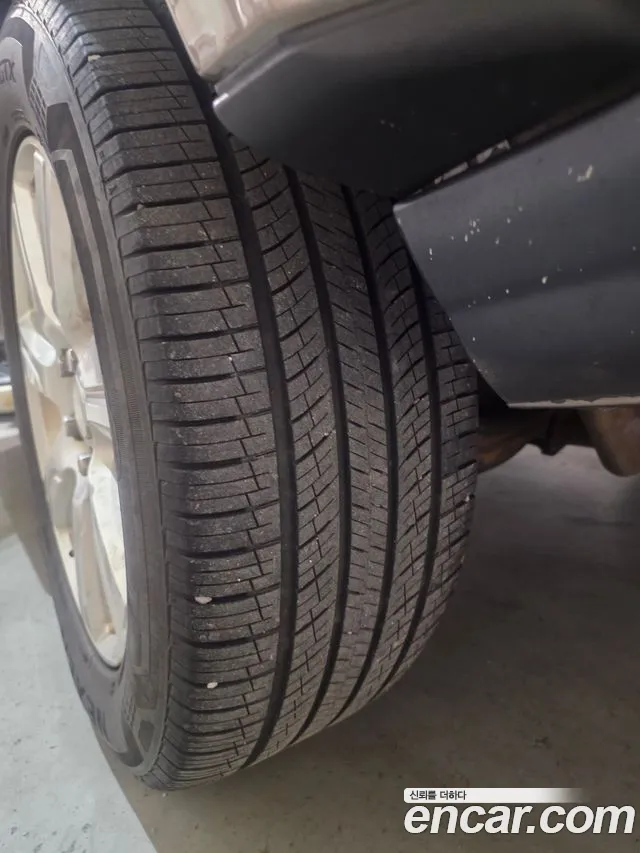Land Rover Discovery 2015 thumb 5