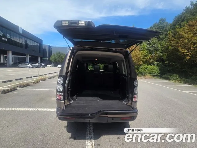Land Rover Discovery 2015 thumb 7