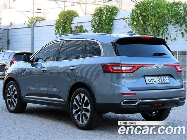Renault-KoreaSamsung Koleos 2016 thumb 3
