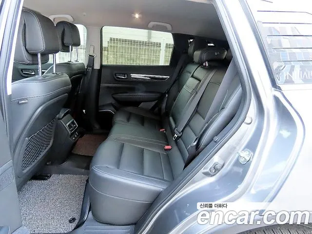 Renault-KoreaSamsung Koleos 2016 thumb 6