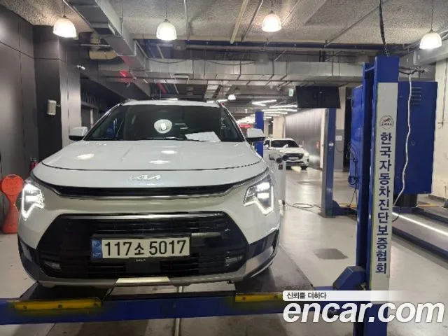 Kia Niro 2022 thumb 5