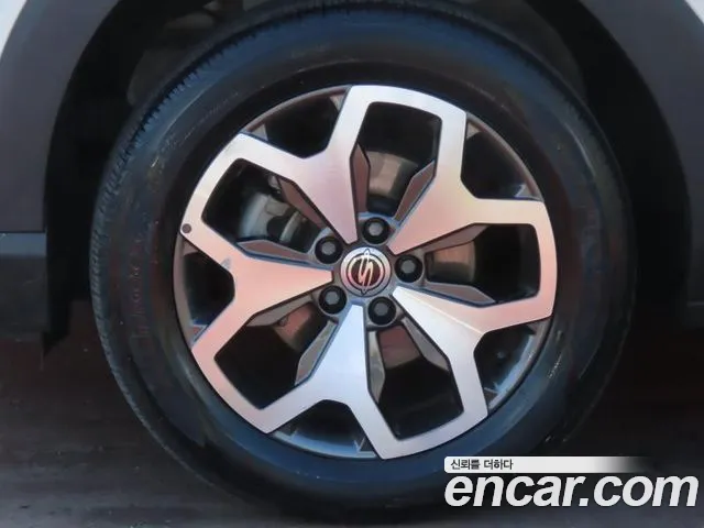 KG_Mobility_Ssangyong Torres 2022 thumb 5