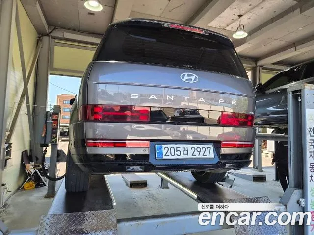 Hyundai Santa Fe 2023 thumb 2