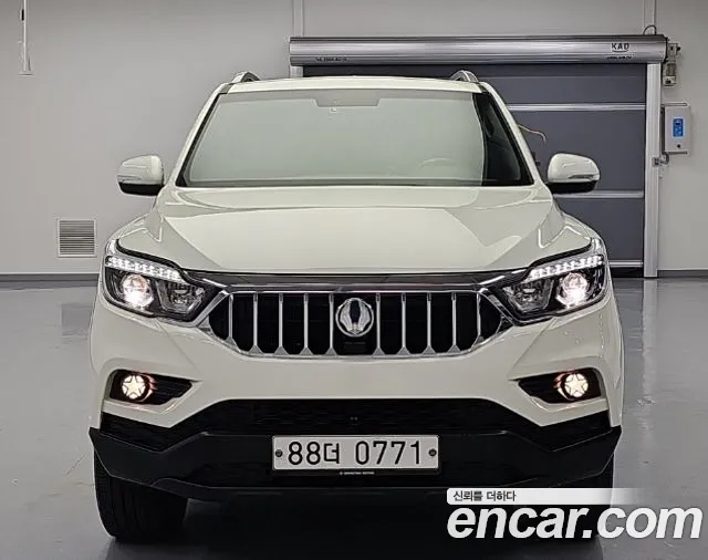 KG_Mobility_Ssangyong Rexton 2019 thumb 2