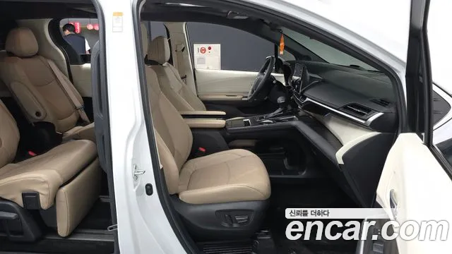 Toyota Sienna 2024 thumb 11